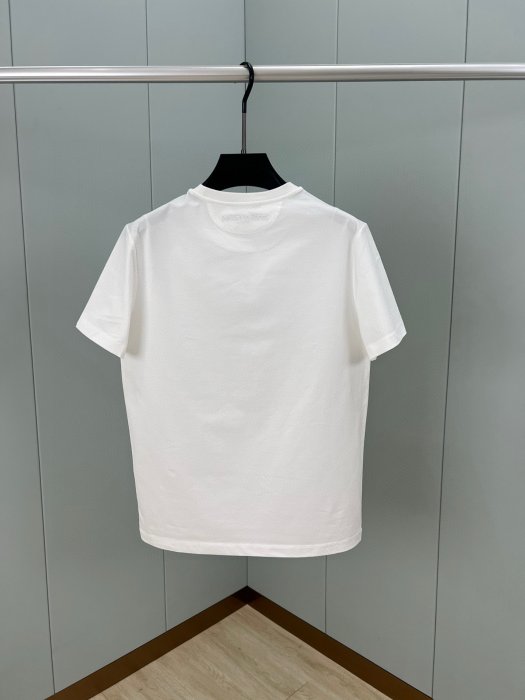 T-shirt men's фото 2