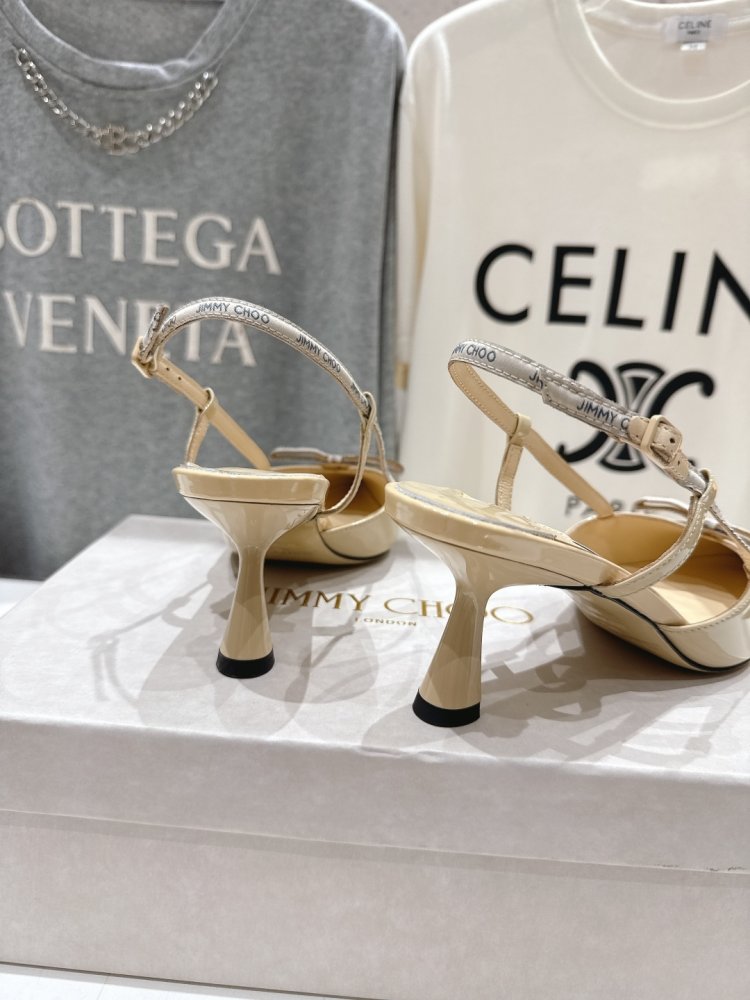 Босоніжки фото 8