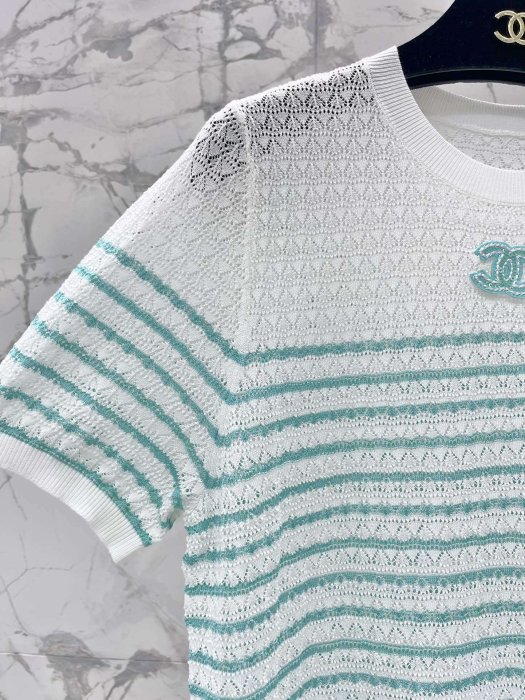 Футболка женская фото 3