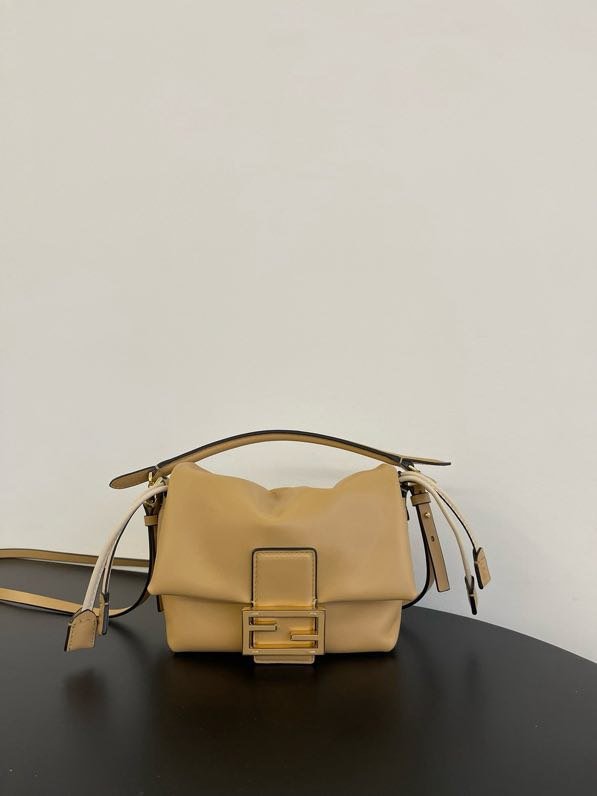 A bag leather Mamma Baguette mini 16 cm