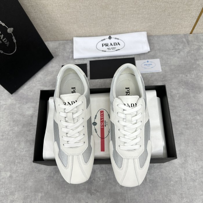 Кроссовки мужские