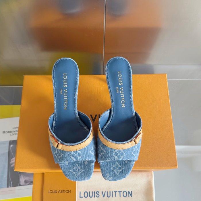 Босоножки фото 7