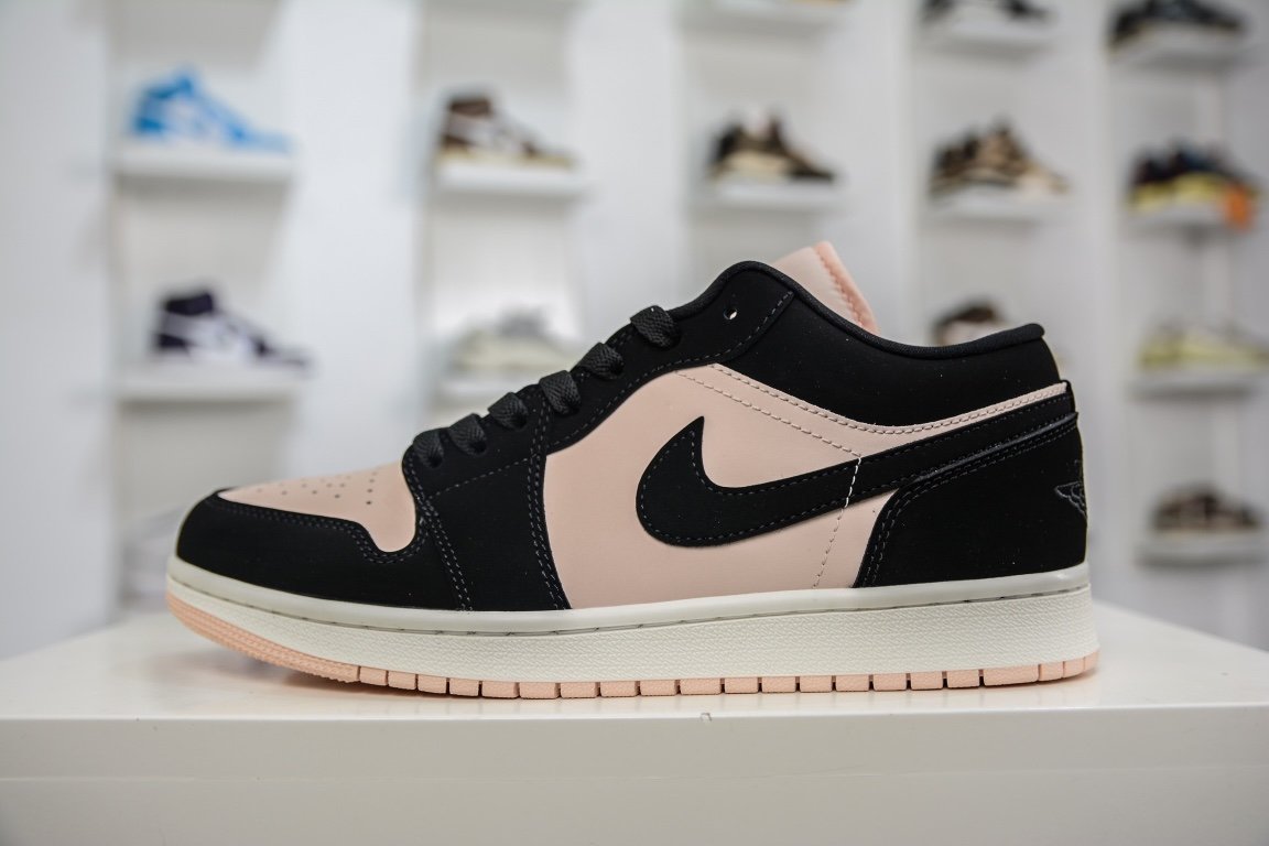 Кроссовки Air Jordan 1 Low Black Guava Ice DC0774 003