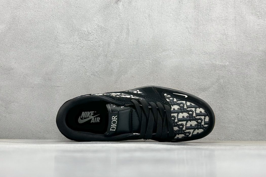 Кроссовки Travis Scott x Fragment Design x Air Jordan 1 Low OG SP AJ1 фото 3