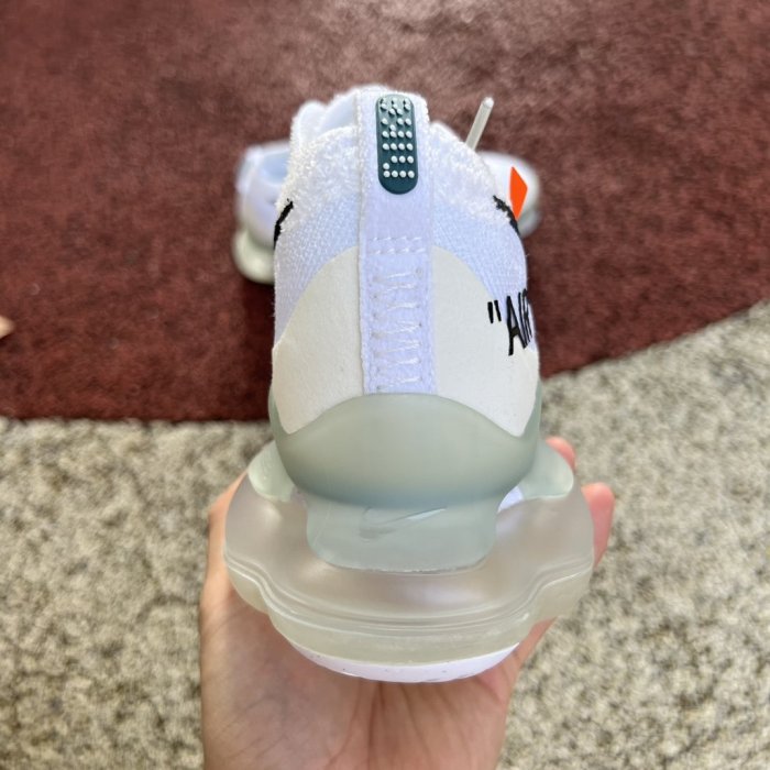 Кросівки NIKE AIR MAX SCORPION FK фото 3