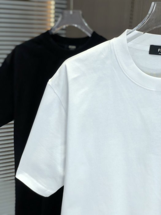 Футболка чоловіча фото 3