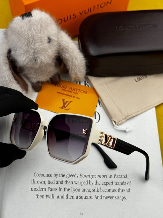 Очки солнцезащитные L8130 фото 6