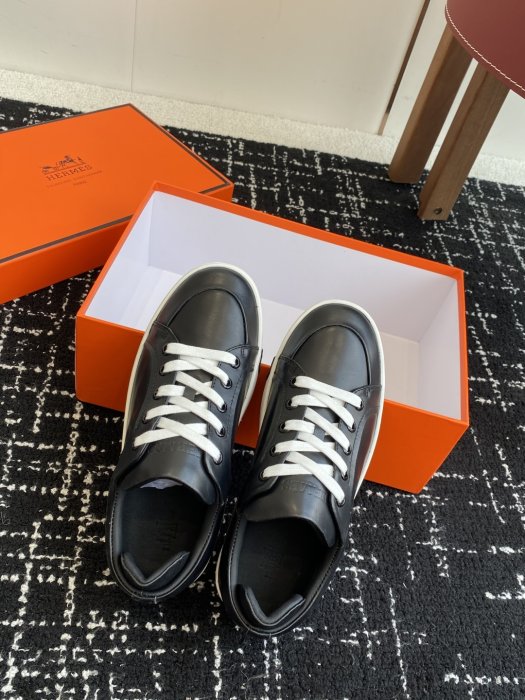 Кроссовки фото 4