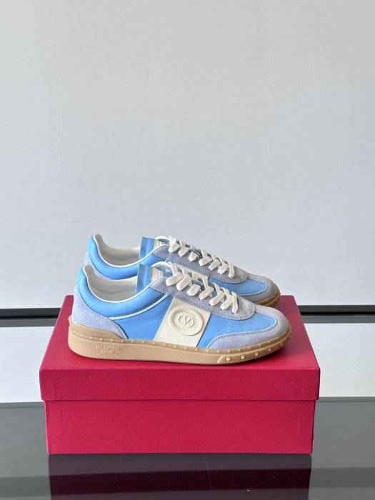 Кроссовки мужские