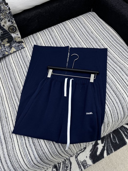 Костюм женский фото 9