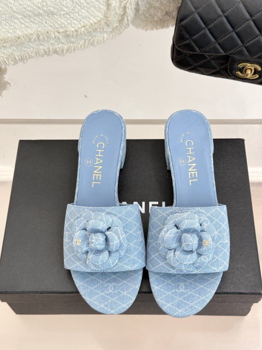 Босоножки фото 4