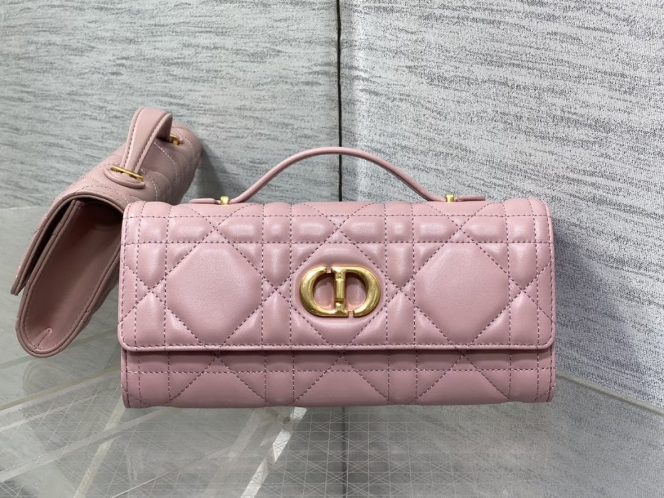 Сумка Miss Caro 24 см