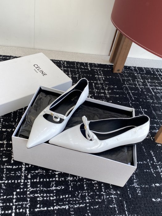 Туфли женские фото 3