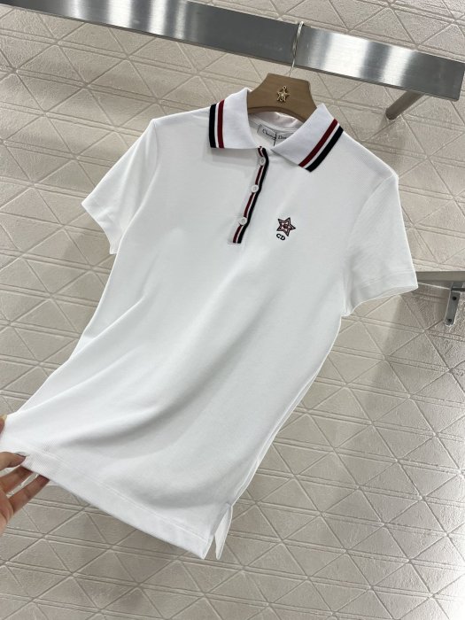 Футболка жіноча фото 5