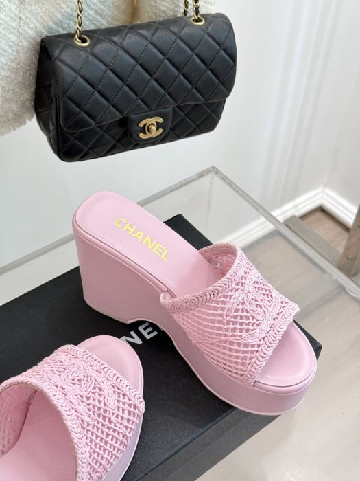 Босоножки фото 5