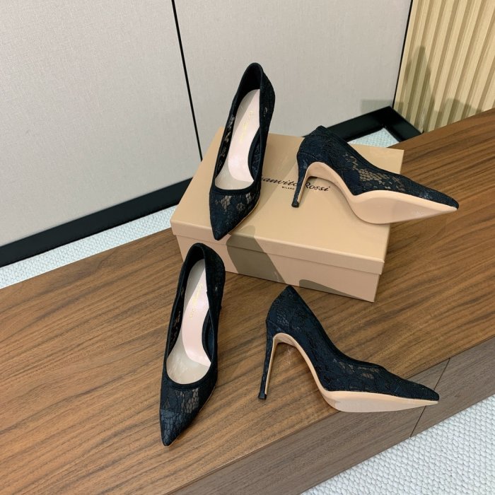 Туфли женские фото 2