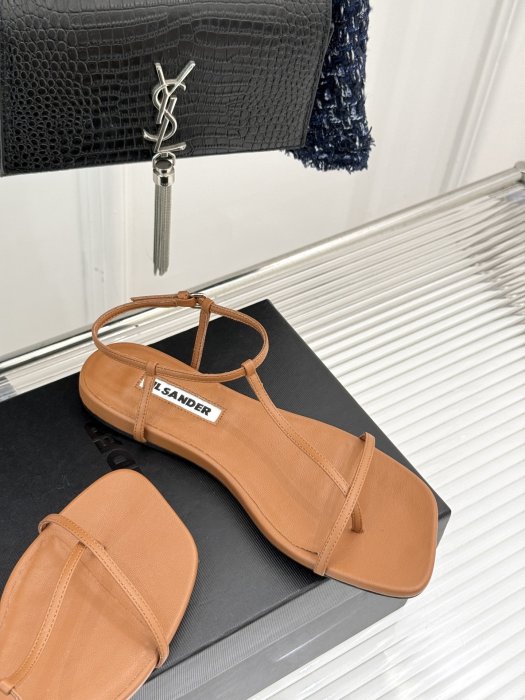 Сандалии женские фото 5