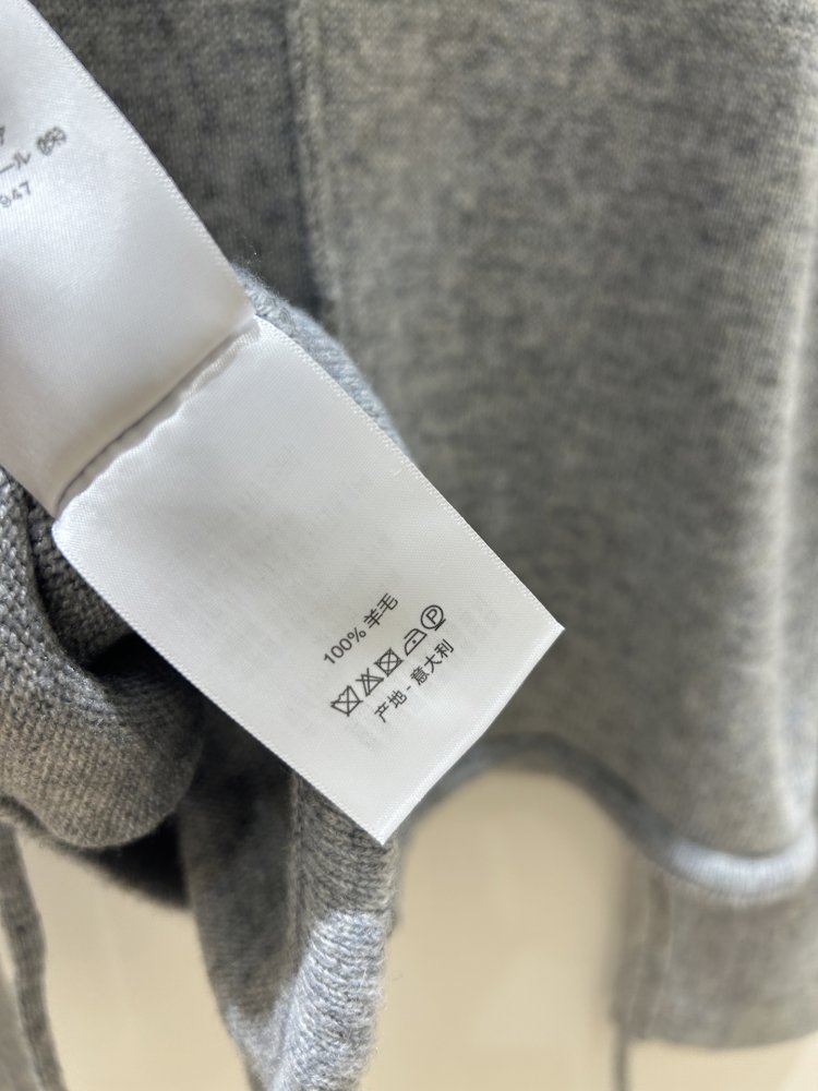 Кофта жіноча фото 9