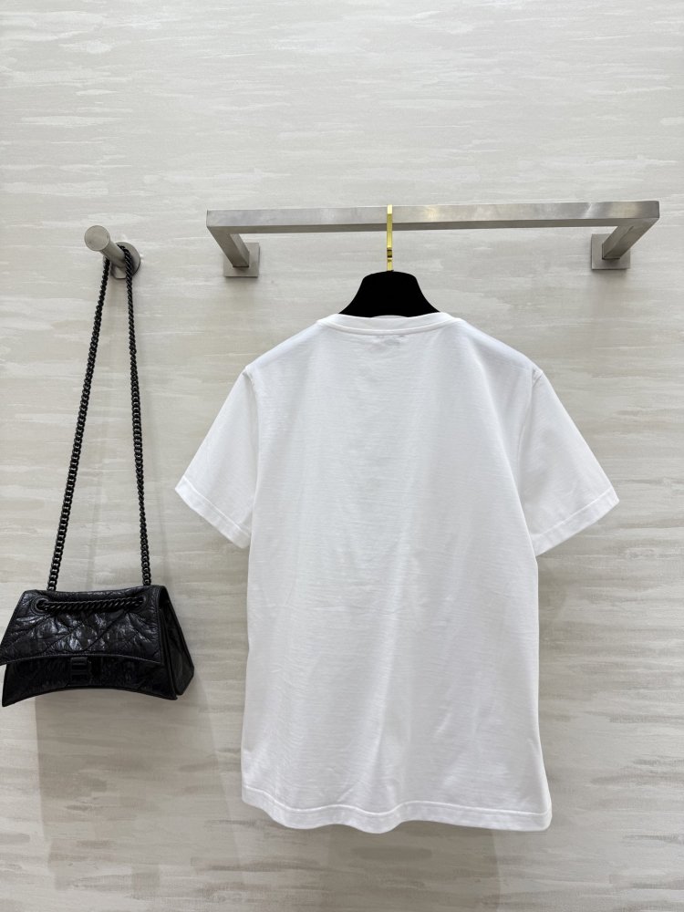 T-shirt women's фото 6