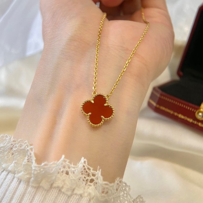 Necklace фото 2