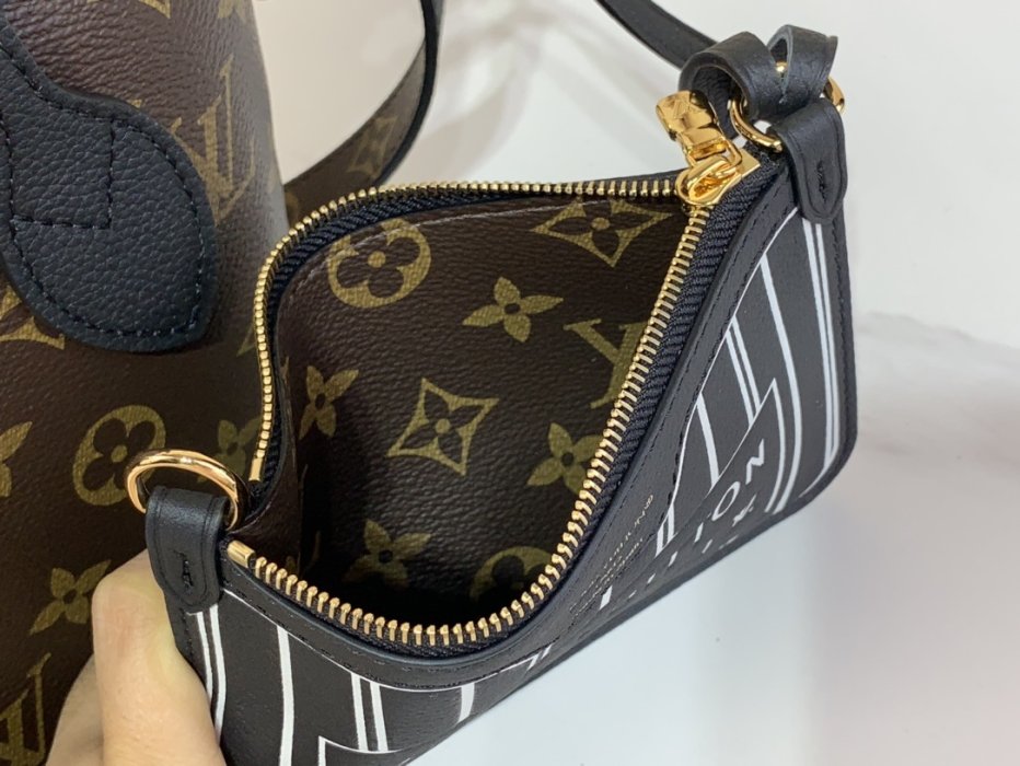 Сумка Neverfull 24 см фото 7