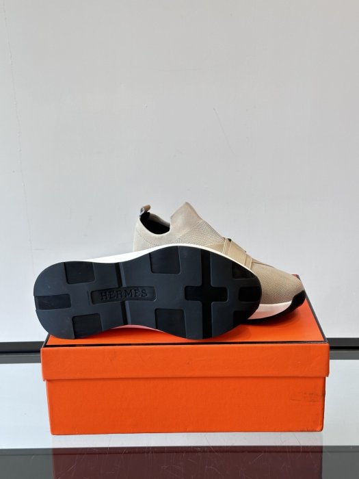 Кросівки чоловічі фото 9