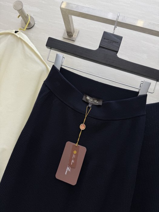 Костюм женский фото 6