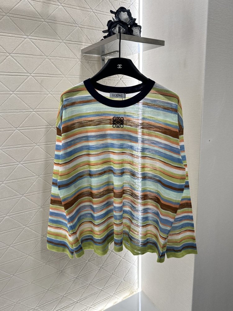 Кофта жіноча