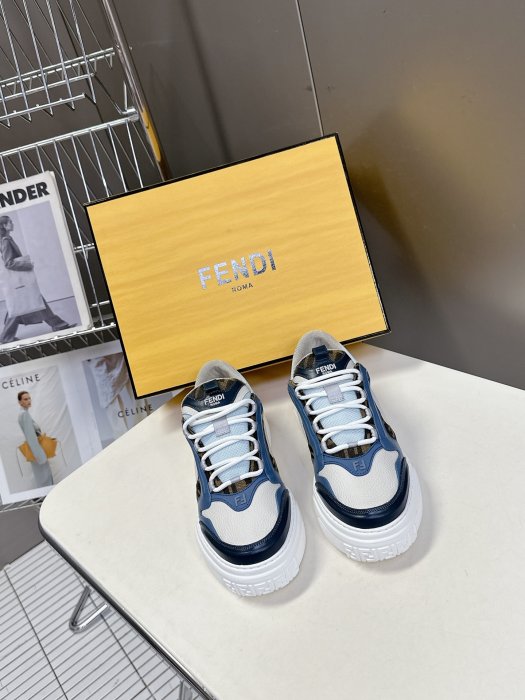 Кроссовки фото 2