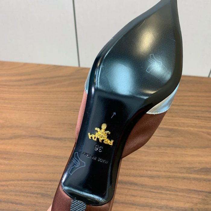 Босоніжки фото 9