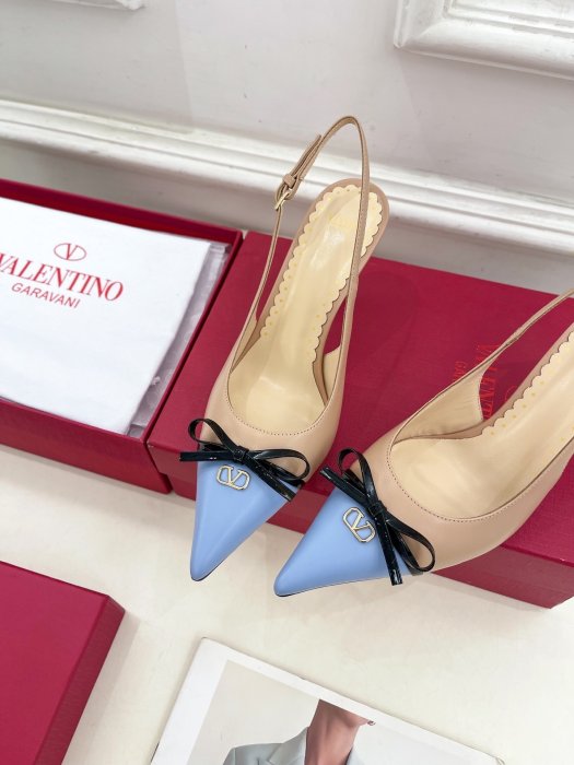 Босоножки фото 6