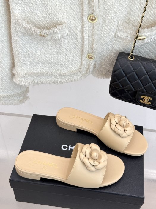 Босоножки фото 3