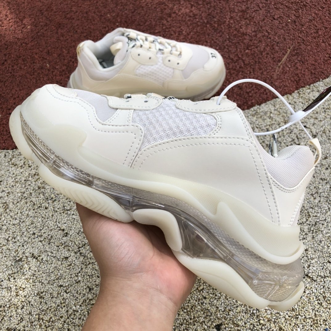 Кроссовки Balenciaga Triple S фото 3