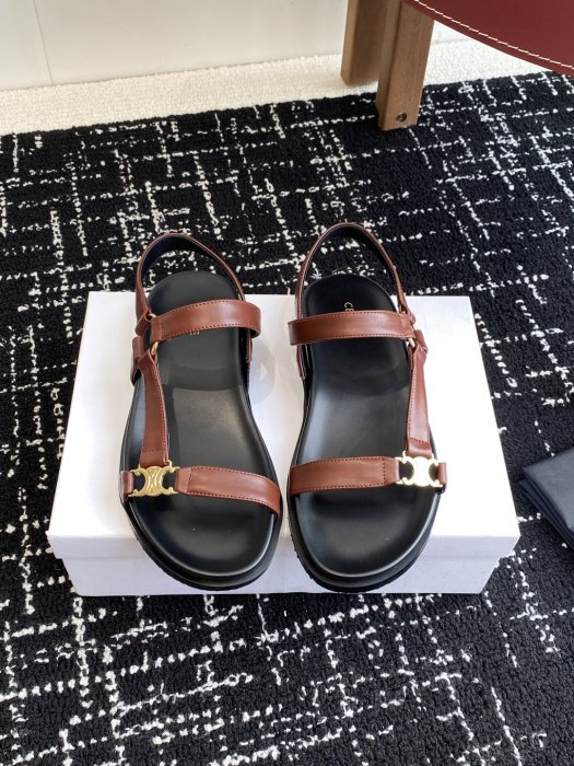 Сандалии женские