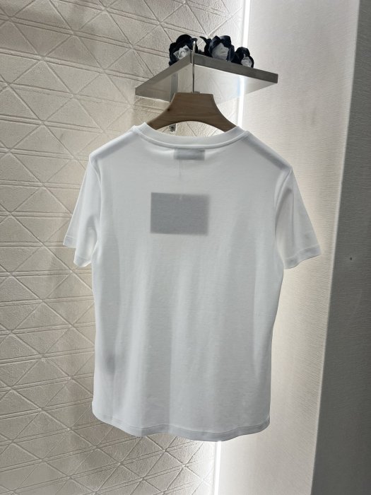 Футболка женская фото 2