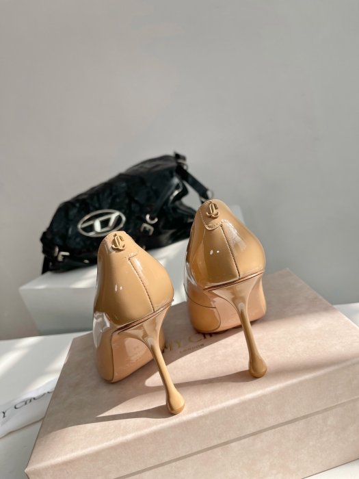Shoes women's on heel фото 7