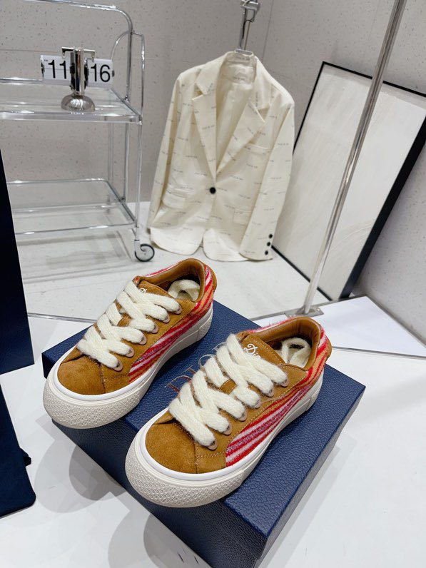 Sneakers DIOR TEARS B33 фото 3