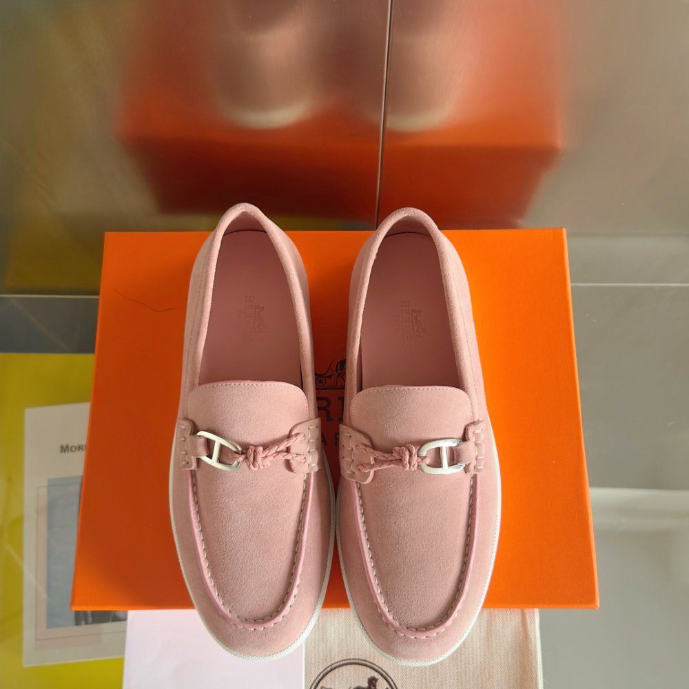 Лоферы женские фото 7