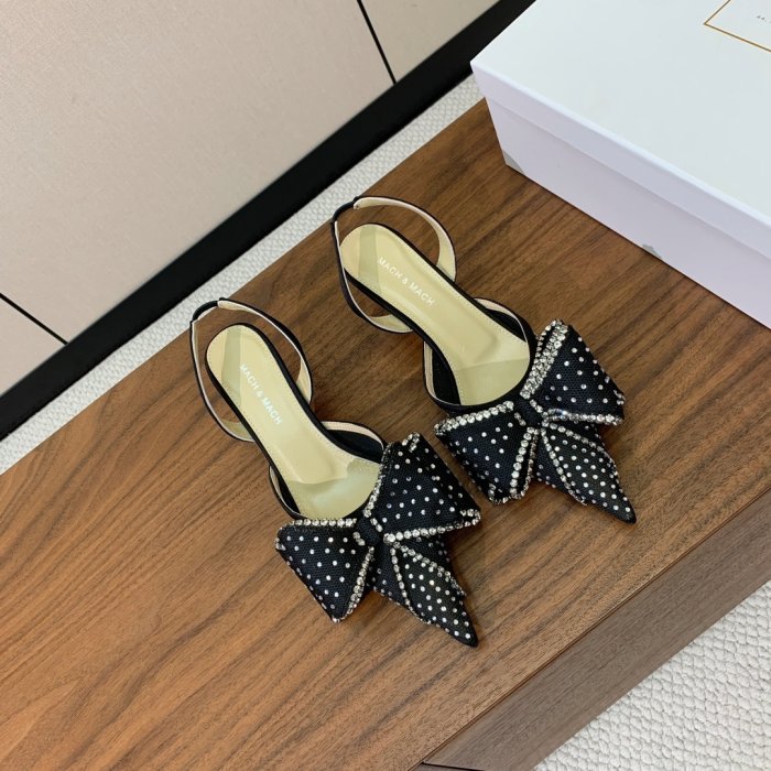 Босоножки фото 3