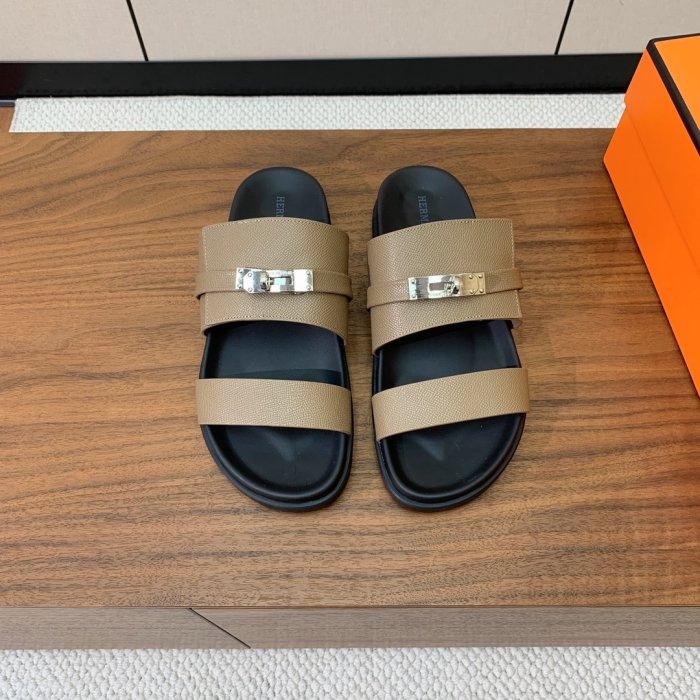 Шлепанцы женские Giulia