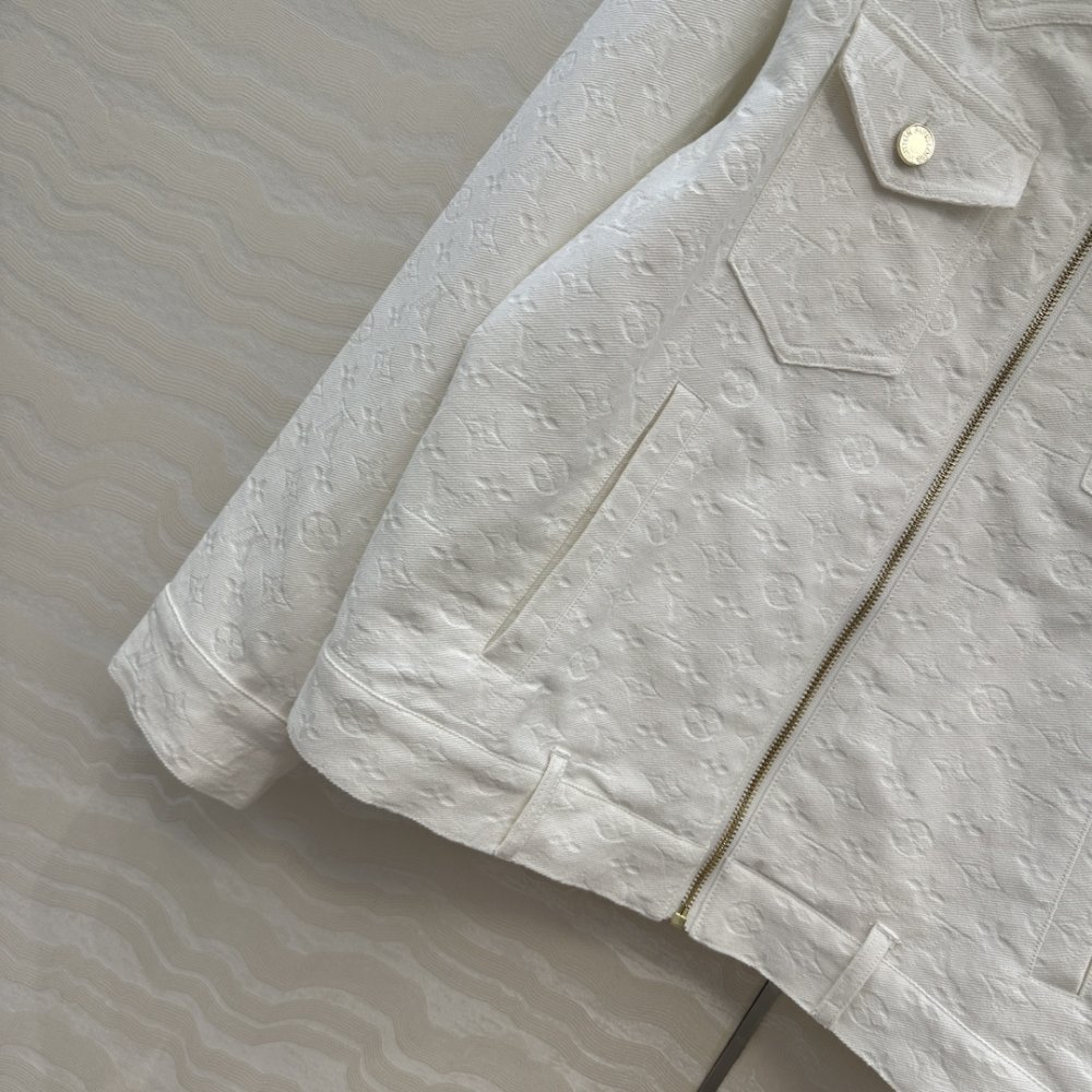 Куртка женская фото 4