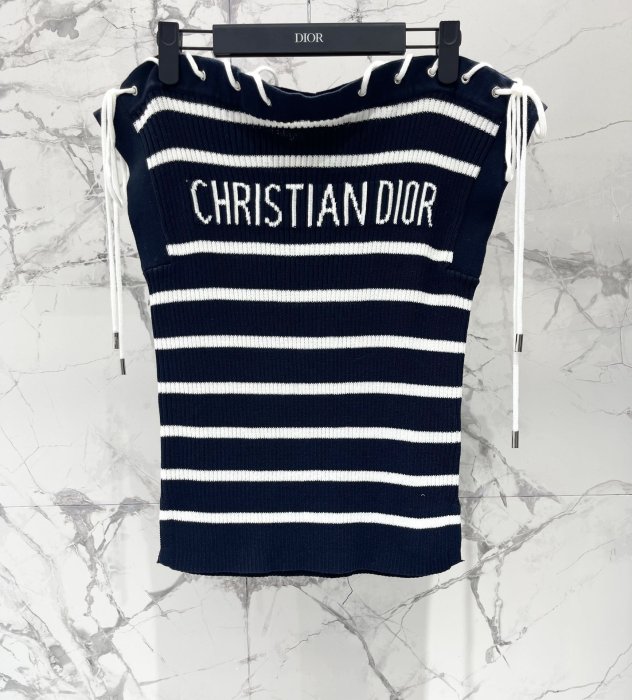 Футболка женская фото 2