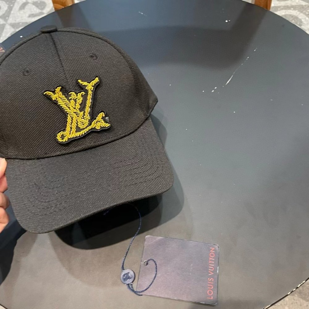 Кепка фото 4