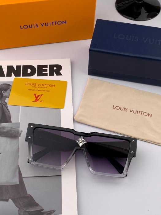 Очки солнцезащитные L7600