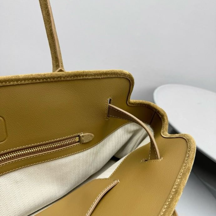 A bag leather women's 45 cm фото 8