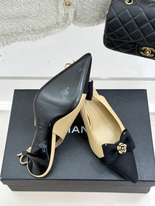 Босоножки фото 9