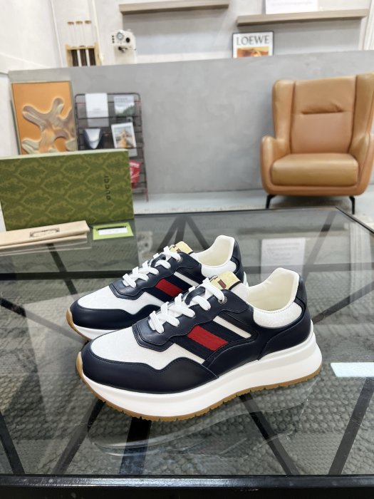 Кроссовки мужские