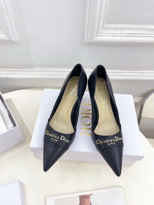 Туфли женские