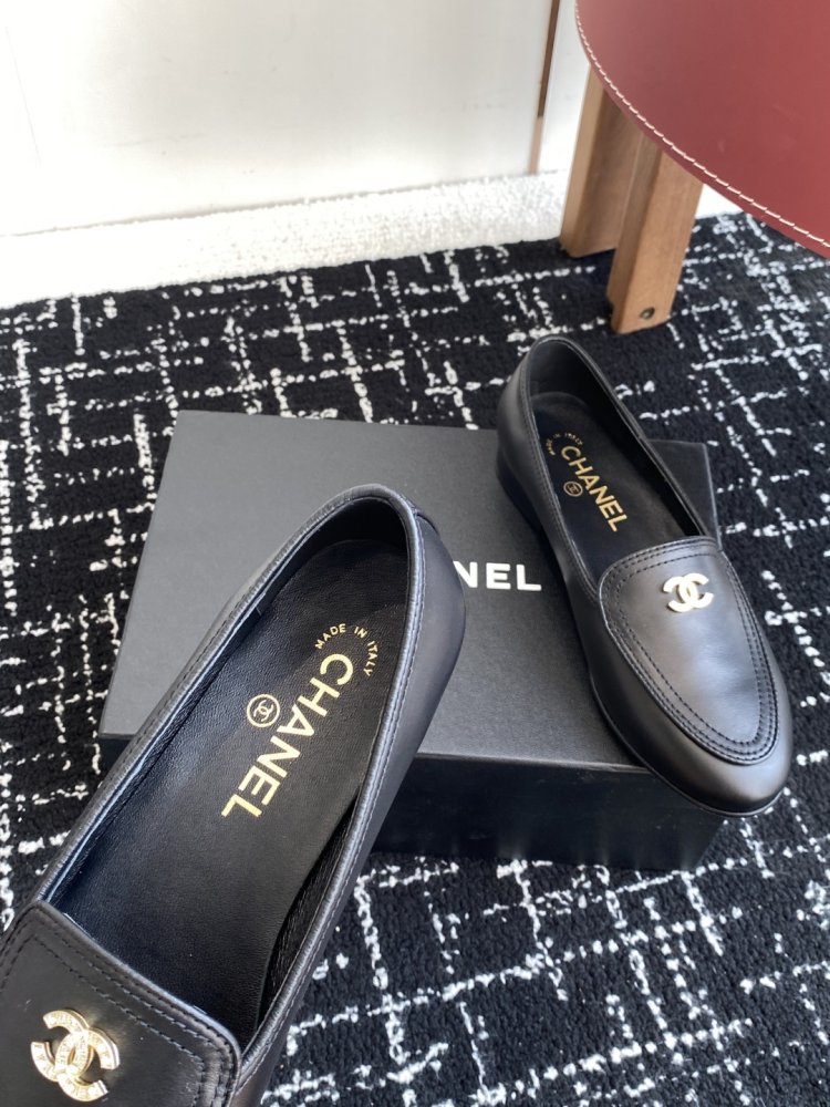 Лоферы женские фото 8