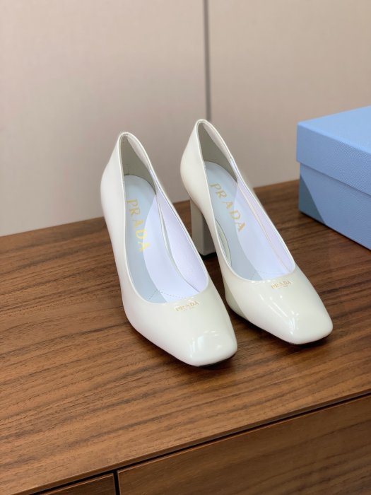 Туфли женские фото 8